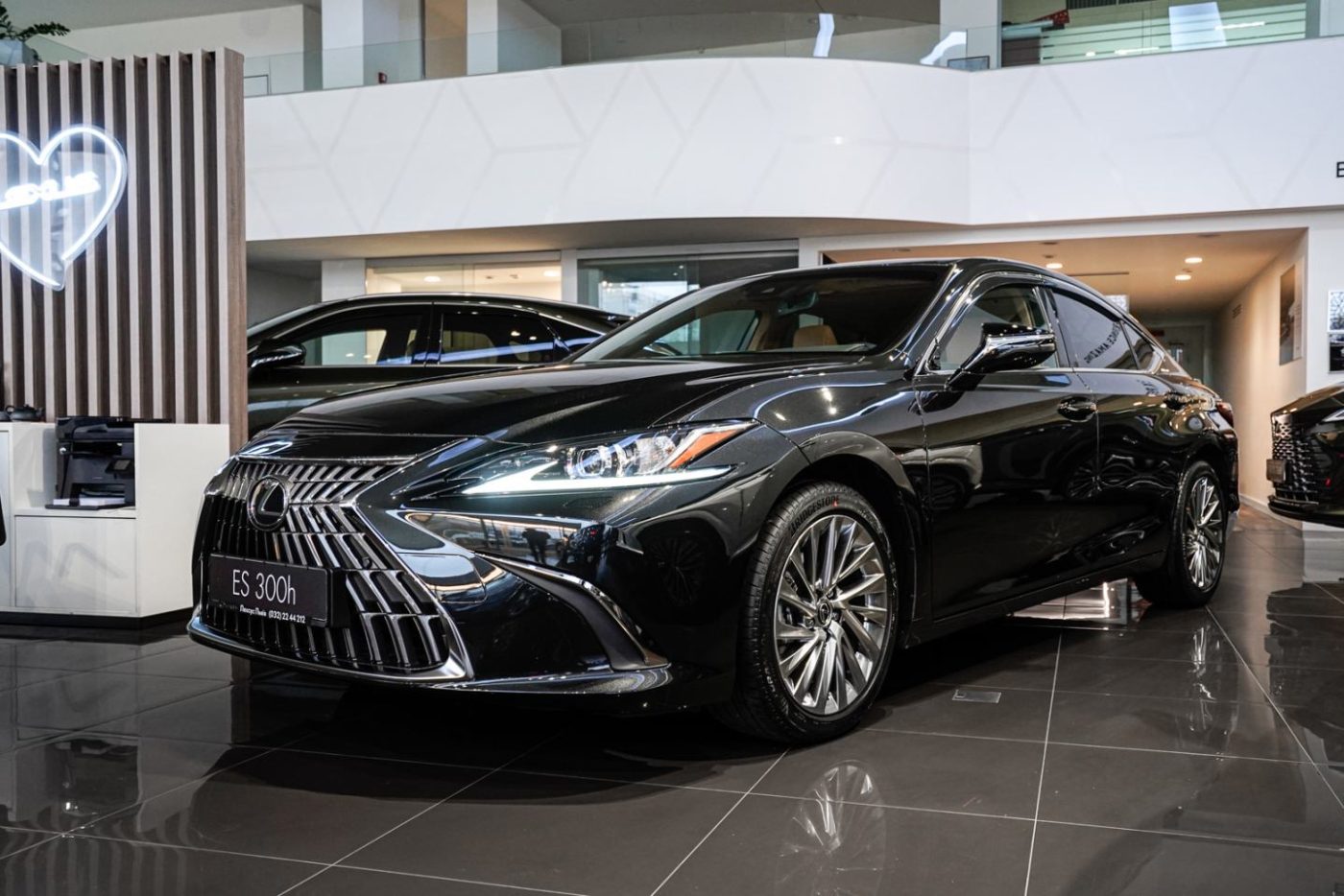 Lexus Es300h